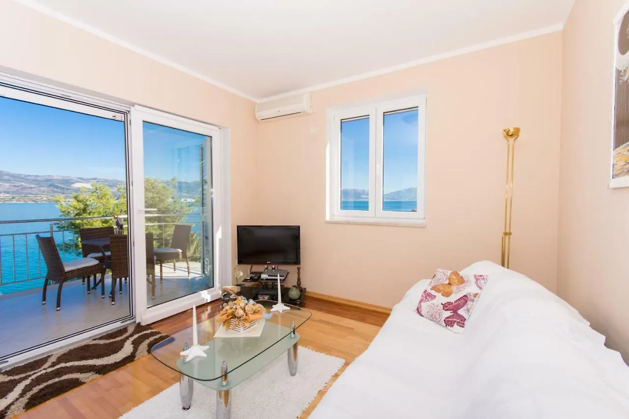 Luxury Apartment L&A Trogir