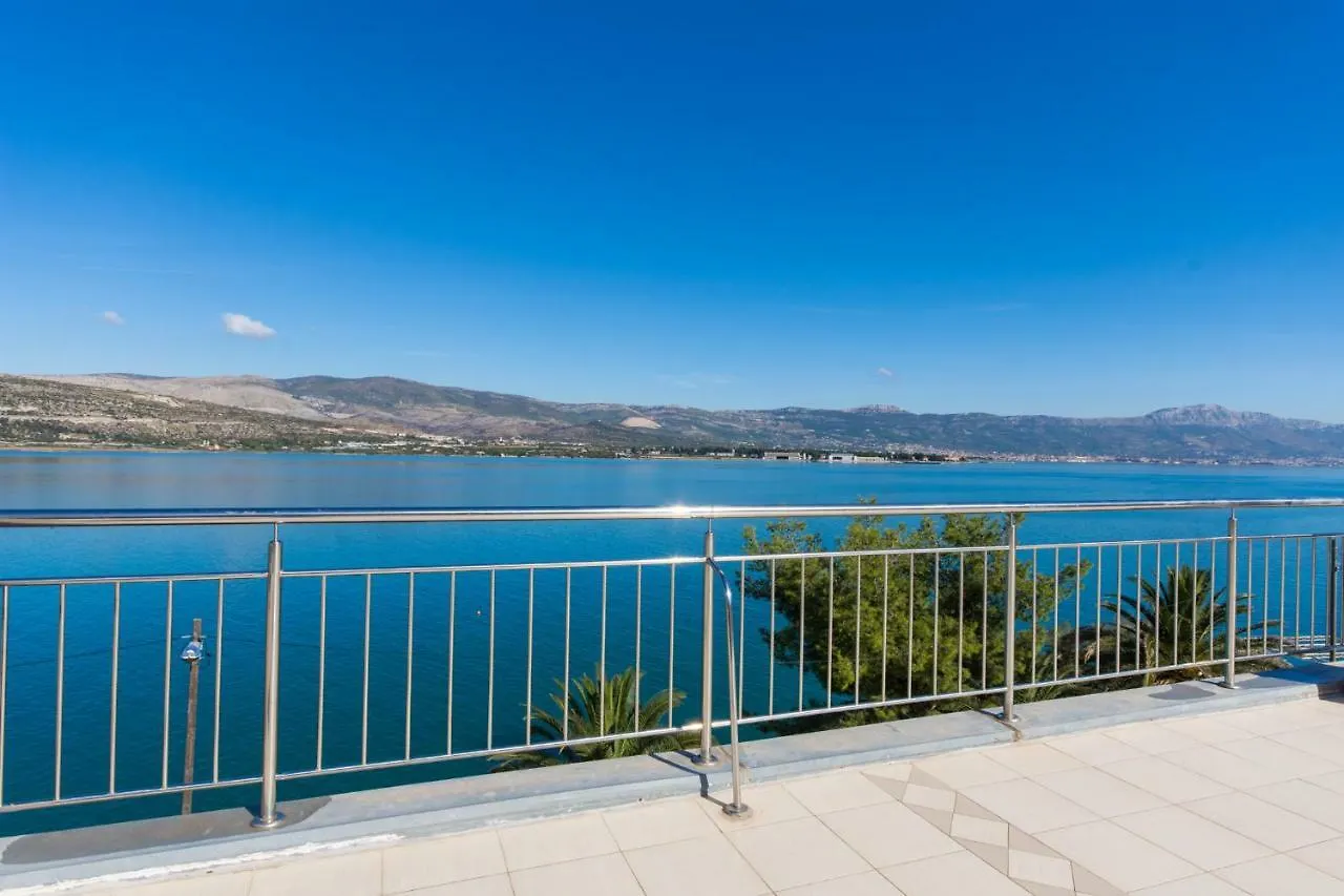 Luxury Apartment L&A Trogir
